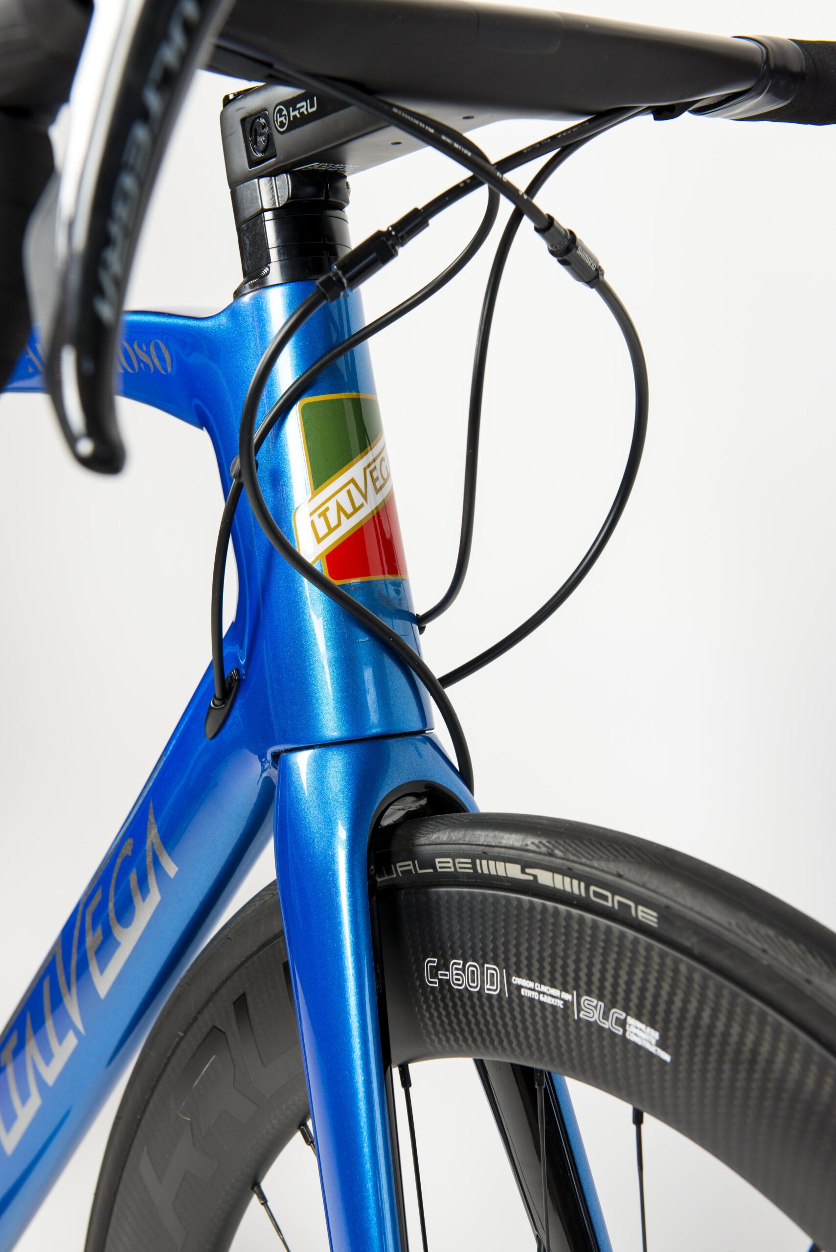 Ambizioso – AZZURRO VELOCE